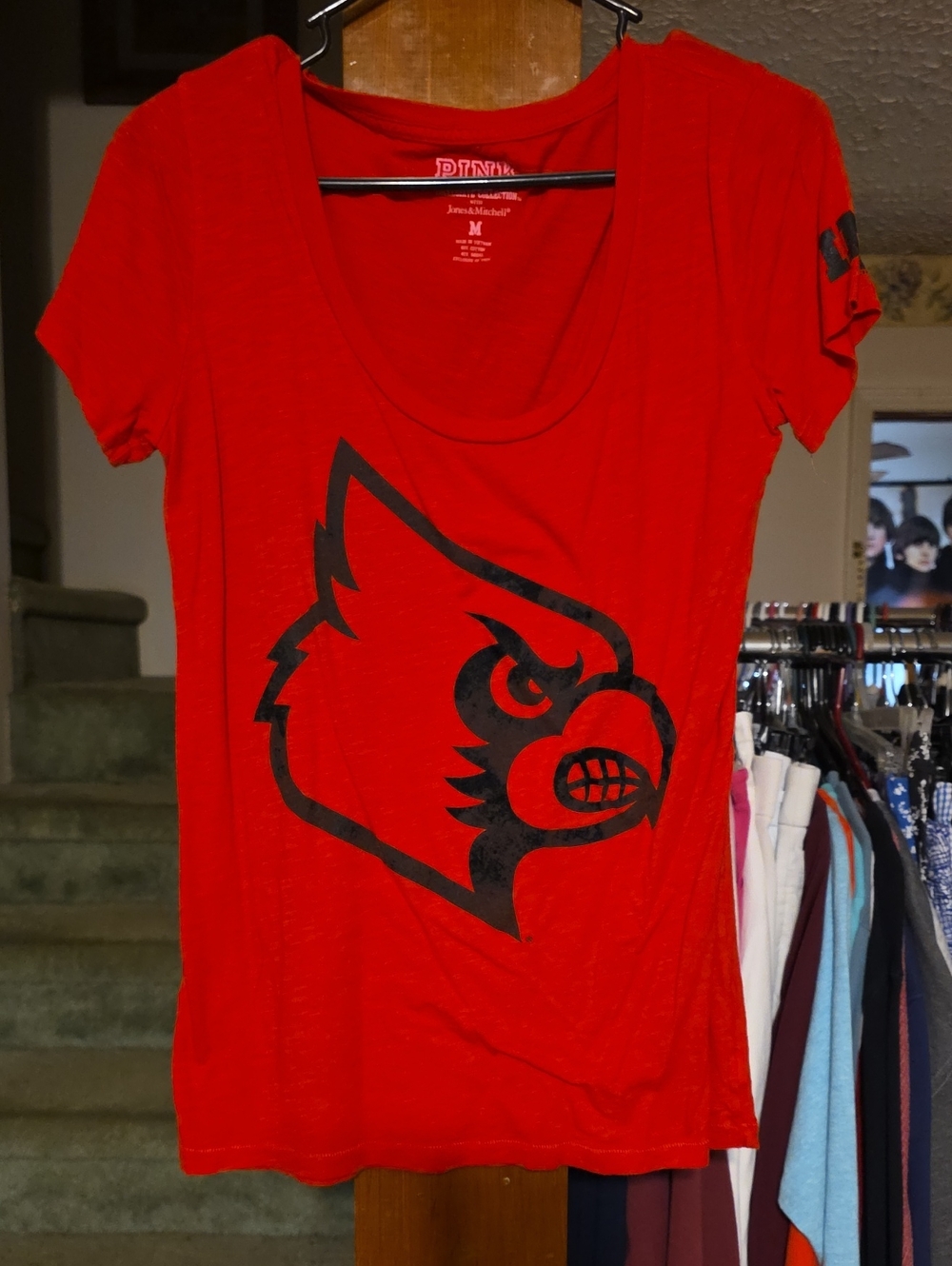 PINK Victoria's Secret Red Short Sleeve Scoop Neck Tee with Cardinal Graphic